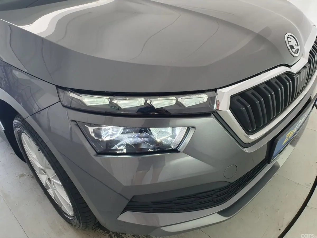 Skoda Kamiq Hatchback, Petrol, 2022, Grey