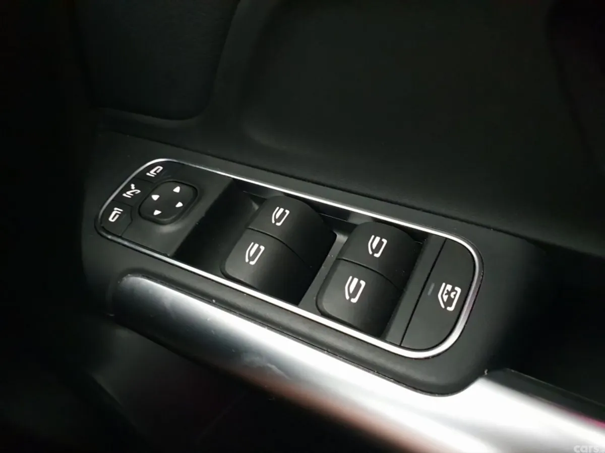 Mercedes-Benz EQA SUV, Electric, 2025, Grey