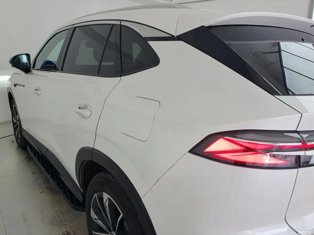 MG HS SUV, Petrol Plug-in Hybrid, 2025, White