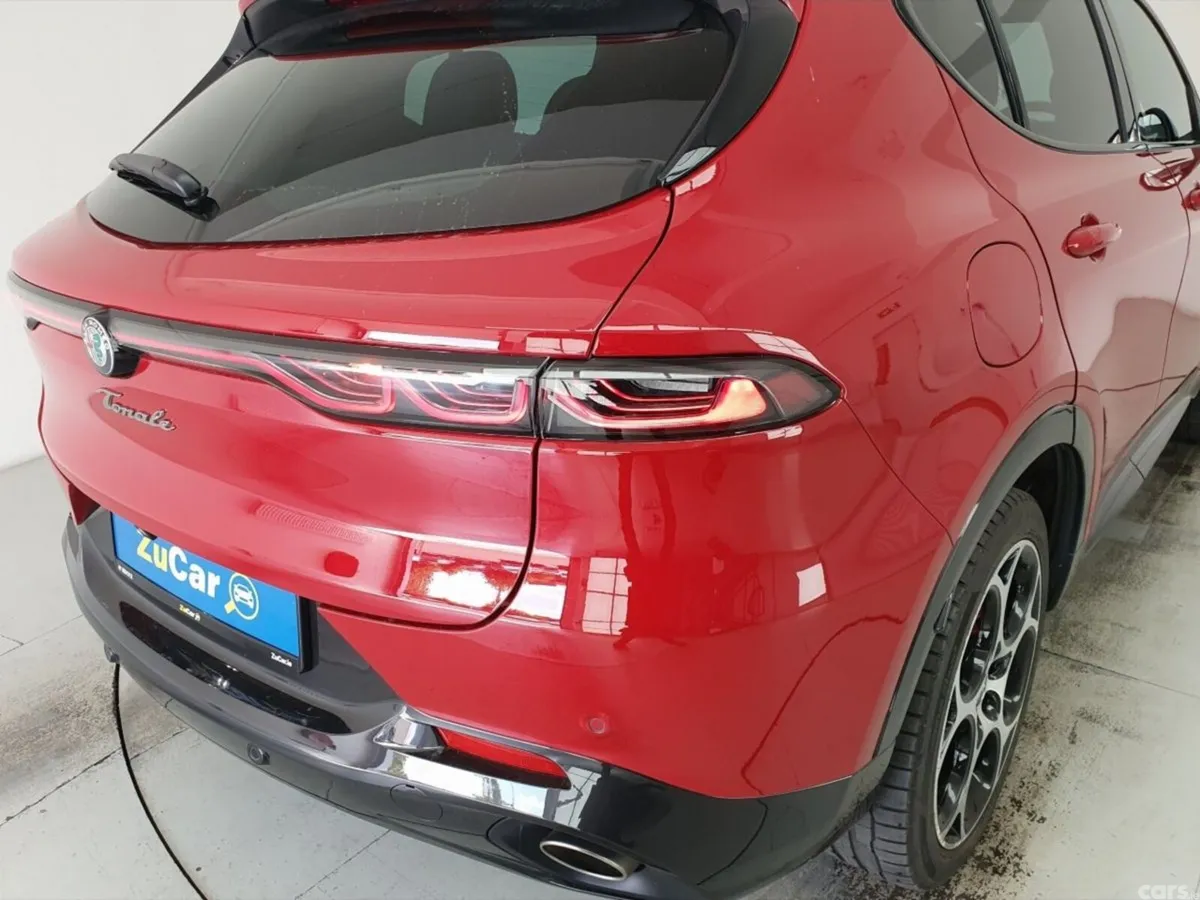 Alfa Romeo Tonale MPV, Petrol Plug-in Hybrid, 2023, Red