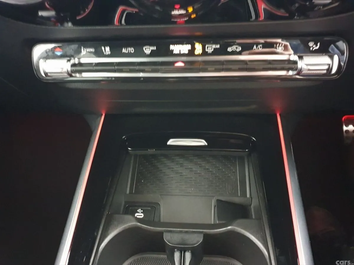 Mercedes-Benz GLA SUV, Petrol Plug-in Hybrid, 2025, Black