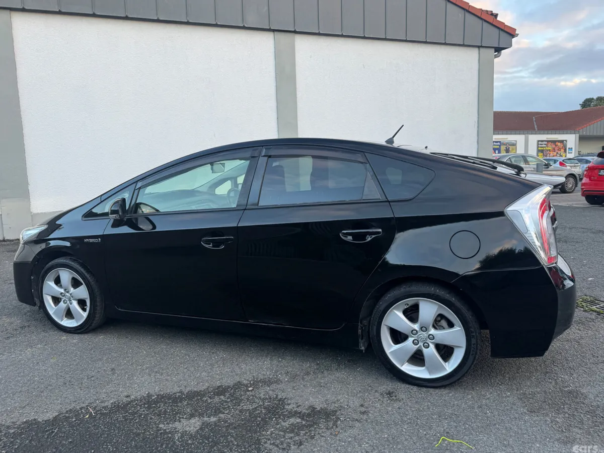 Toyota Prius Hatchback, Petrol Hybrid, 2015, Black