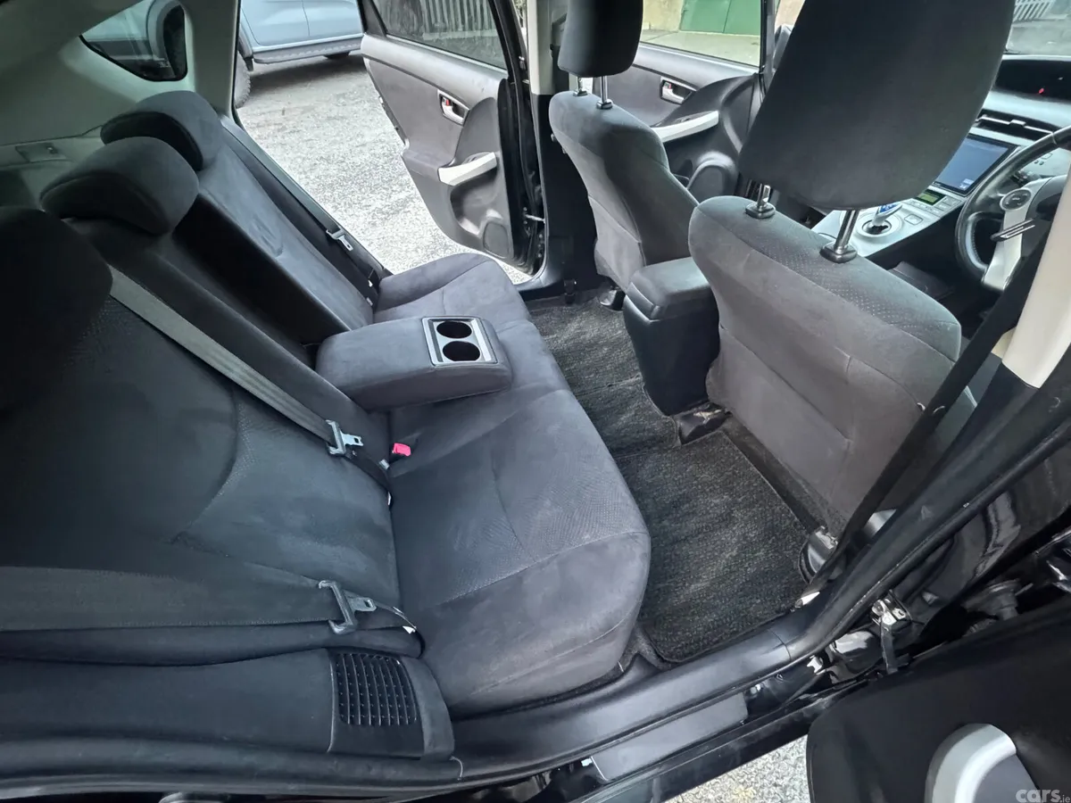 Toyota Prius Hatchback, Petrol Hybrid, 2015, Black