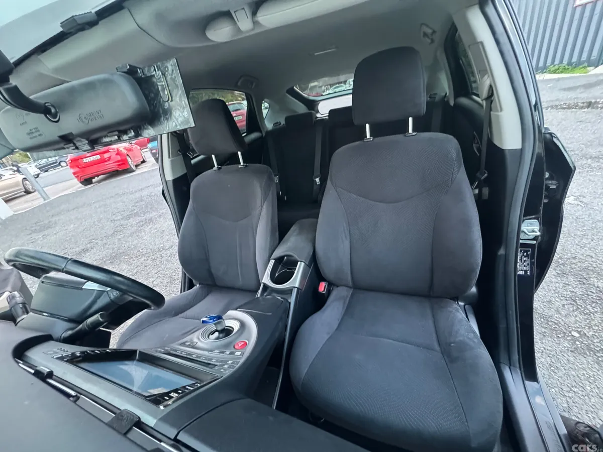 Toyota Prius Hatchback, Petrol Hybrid, 2015, Black