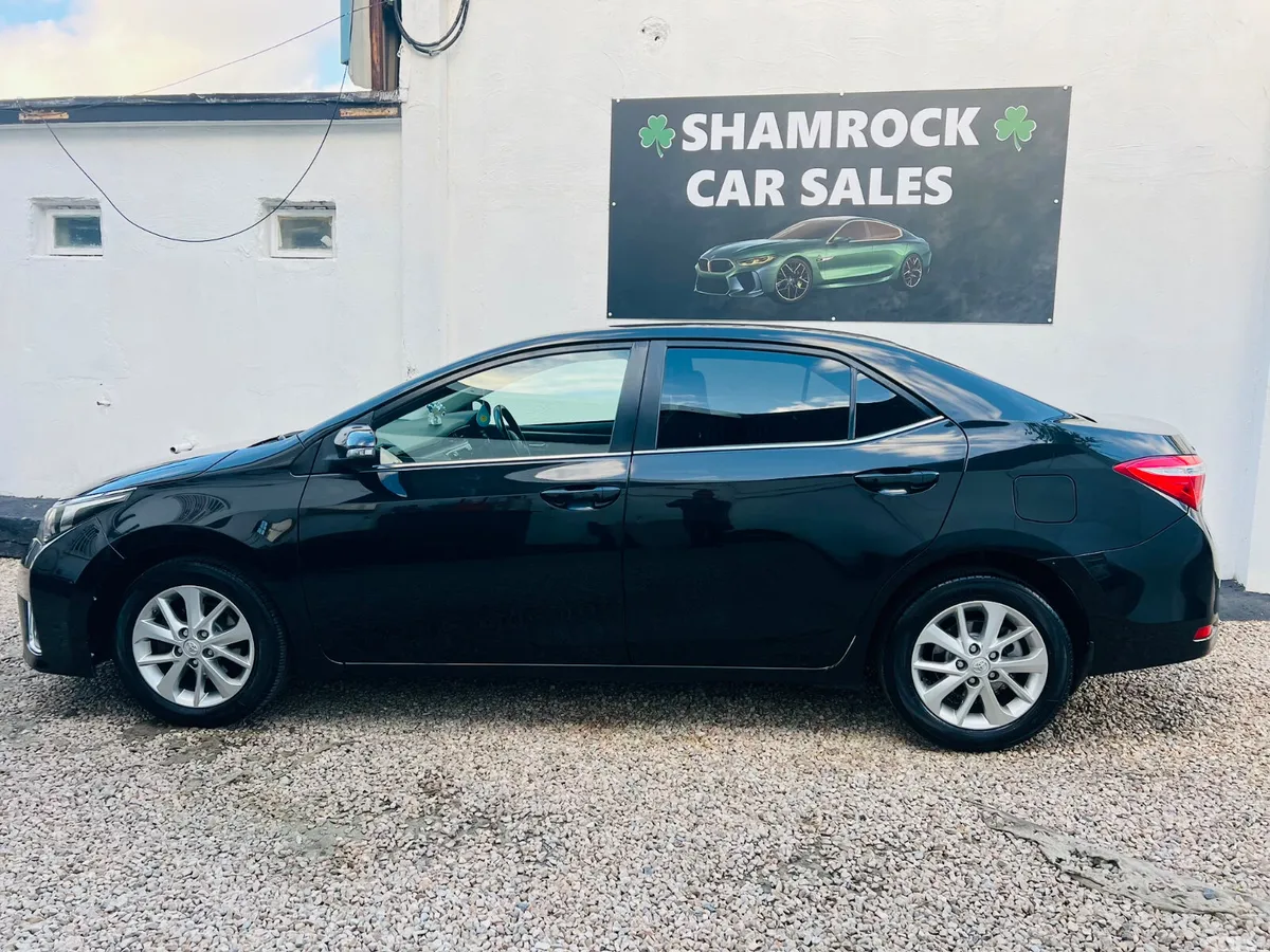 Toyota Corolla Saloon, Diesel, 2014, Black