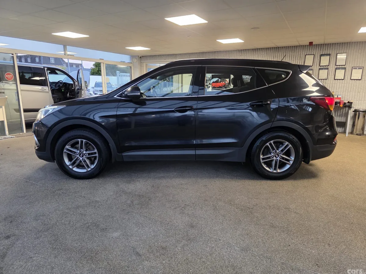 Hyundai Santa Fe SUV, Diesel, 2018, Black