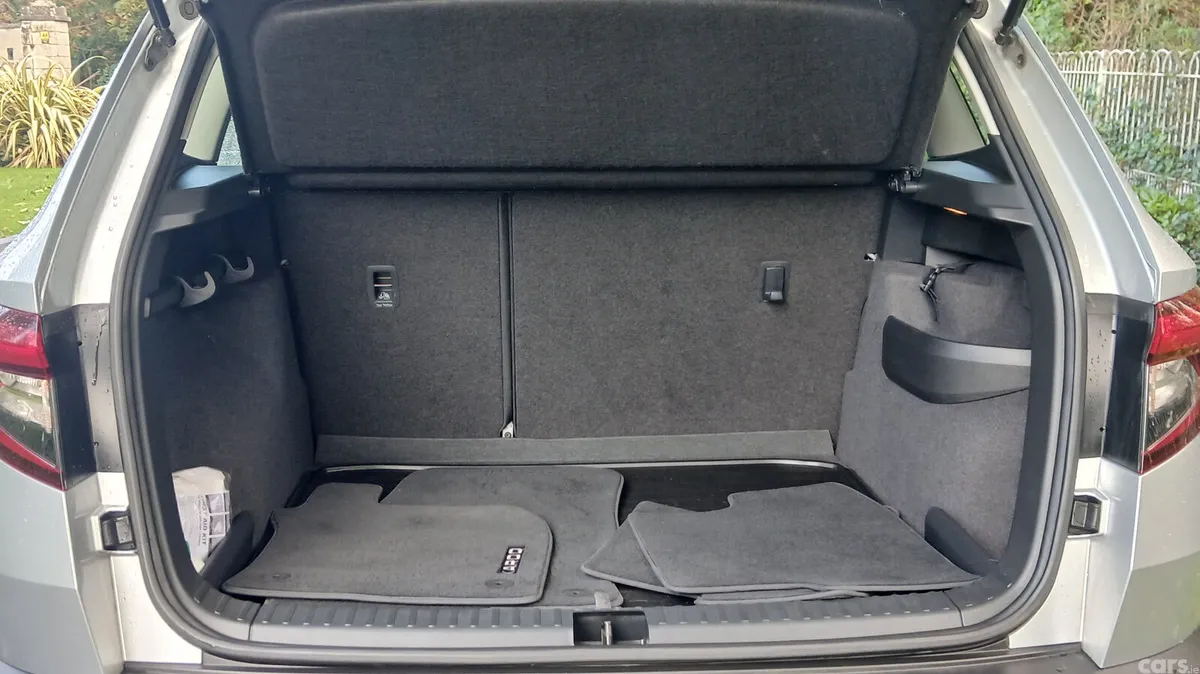 Skoda Karoq SUV, Petrol, 2018, Silver