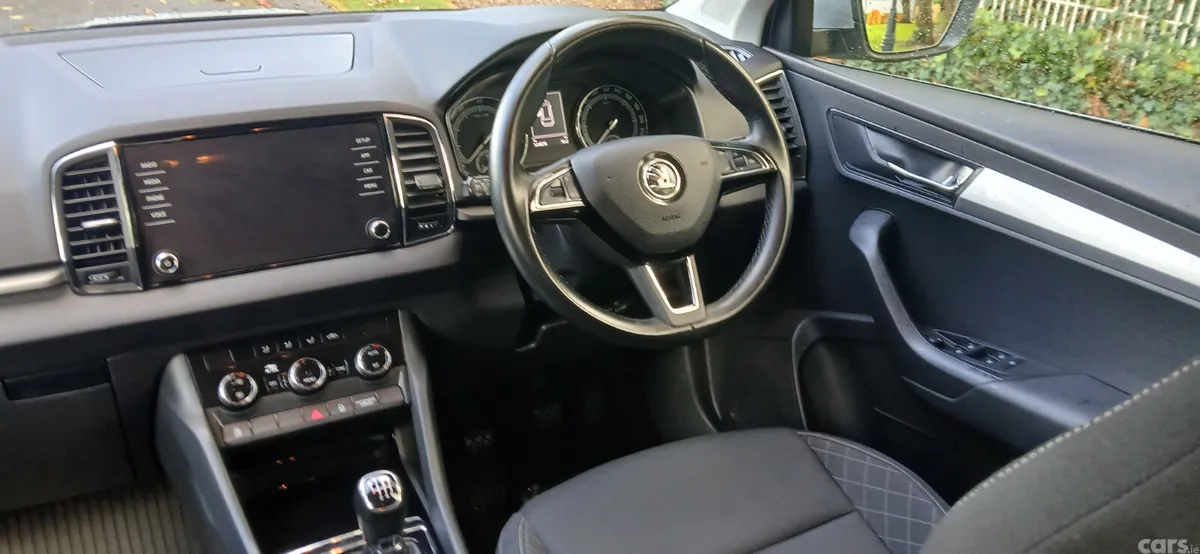 Skoda Karoq SUV, Petrol, 2018, Silver