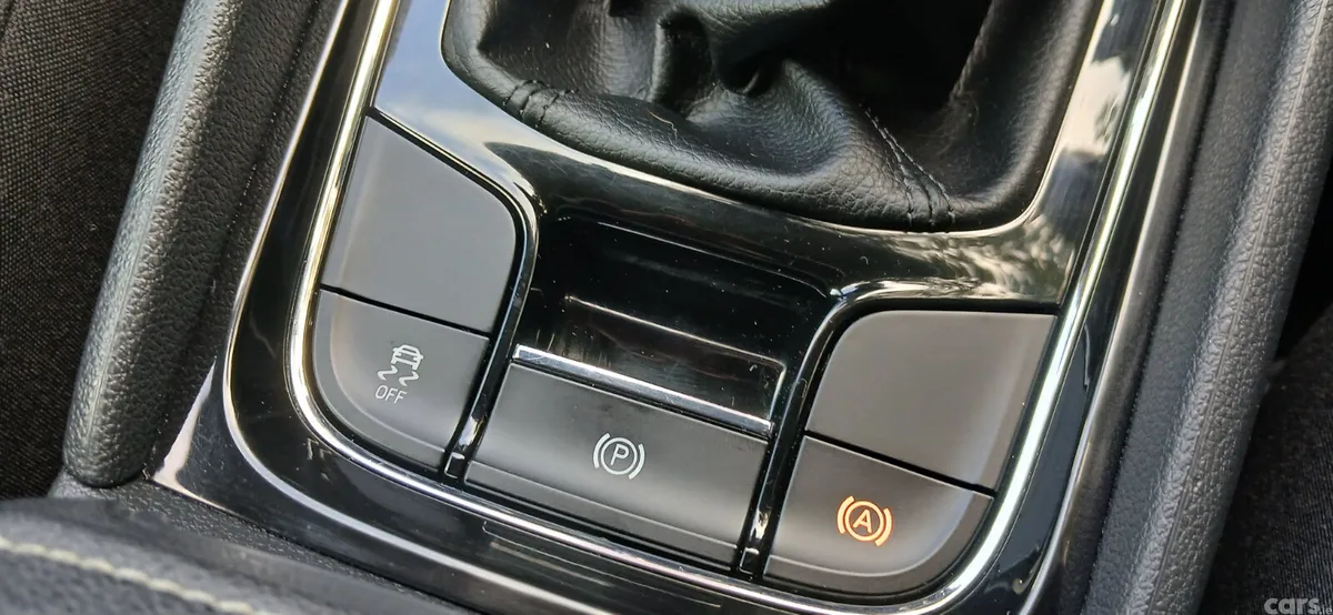 Skoda Karoq SUV, Petrol, 2018, Silver