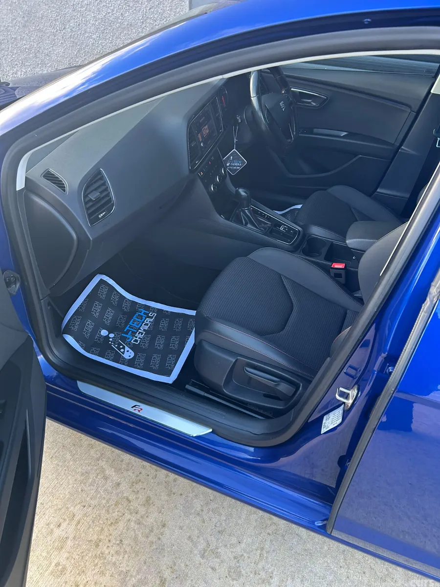 SEAT Leon Hatchback, Diesel, 2019, Blue