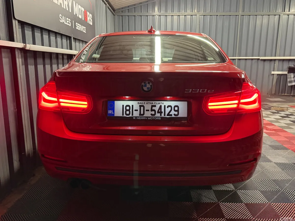 BMW 3-Series Saloon, Petrol Plug-in Hybrid, 2018, Red