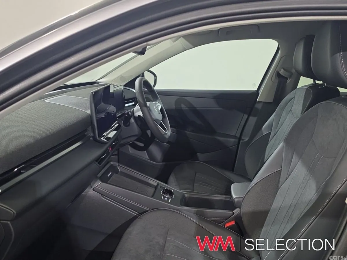 Volkswagen T-Roc Estate, Petrol, 2026, Grey