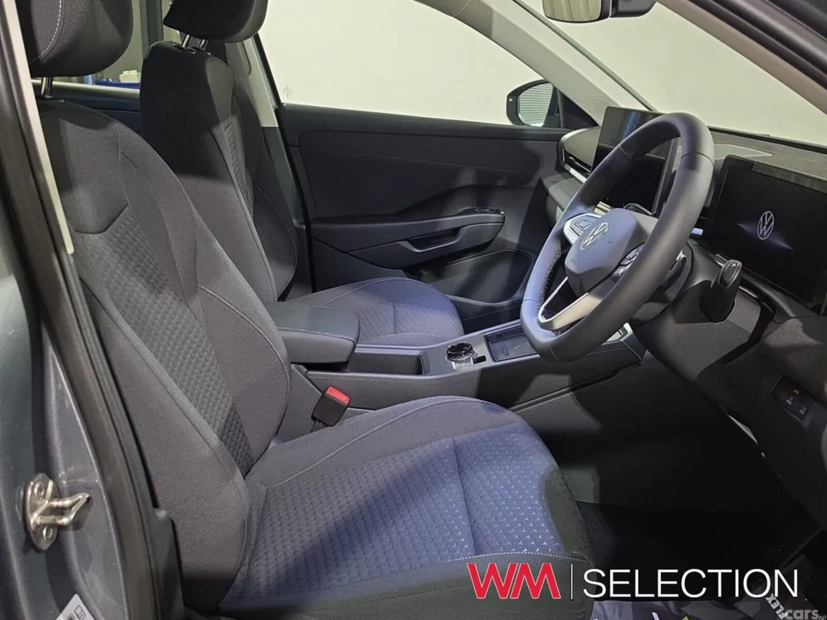 Volkswagen T-Roc Estate, Petrol, 2026, Grey