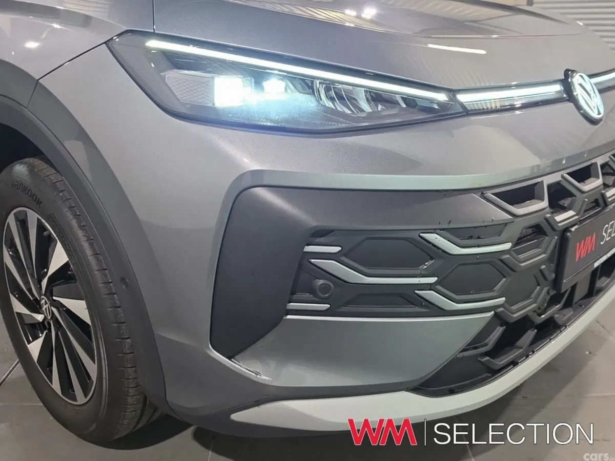 Volkswagen T-Roc Estate, Petrol, 2026, Grey