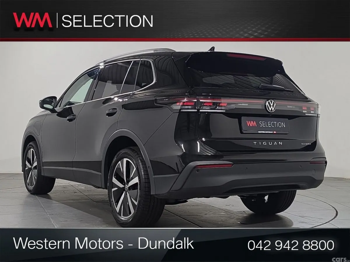 Volkswagen Tiguan SUV, Petrol Plug-in Hybrid, 2026, Black
