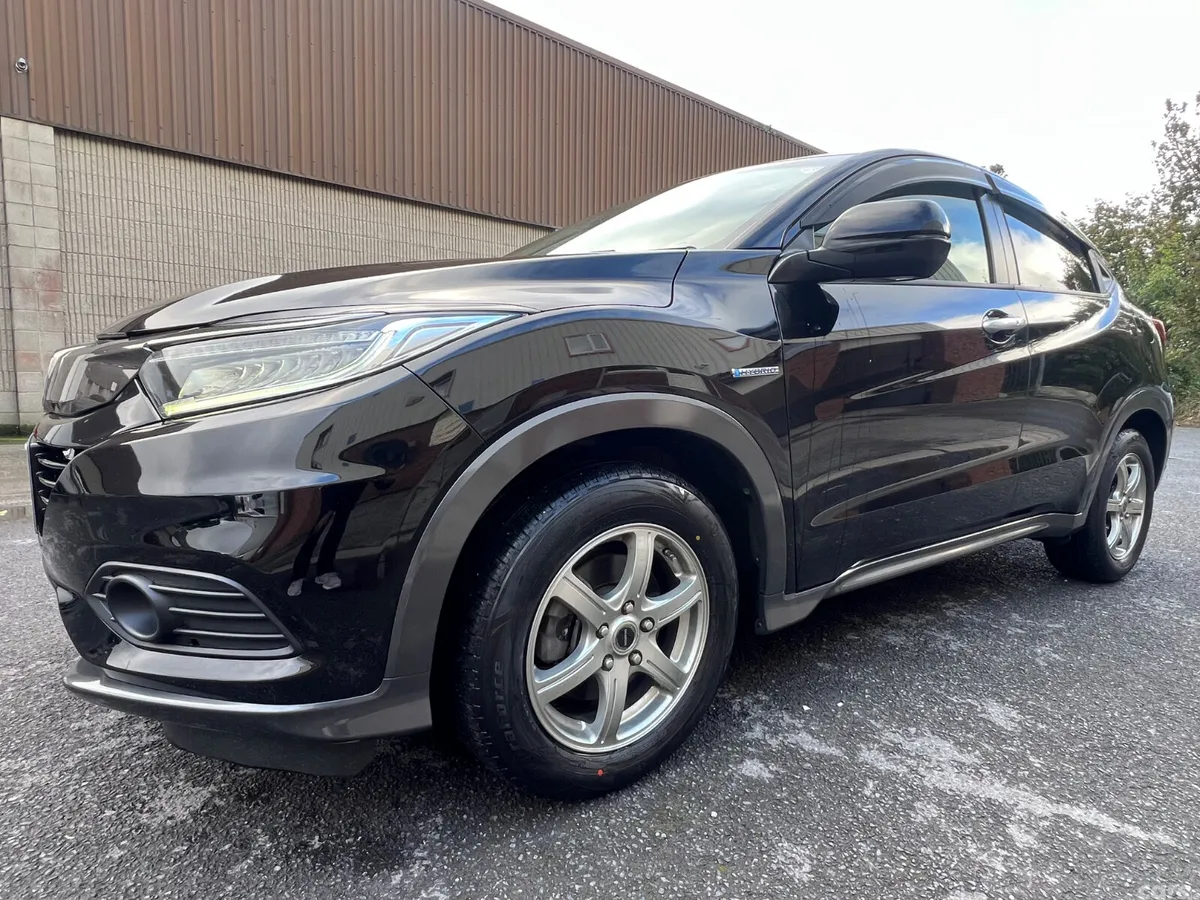 Honda Vezel SUV, Petrol Hybrid, 2018, Black