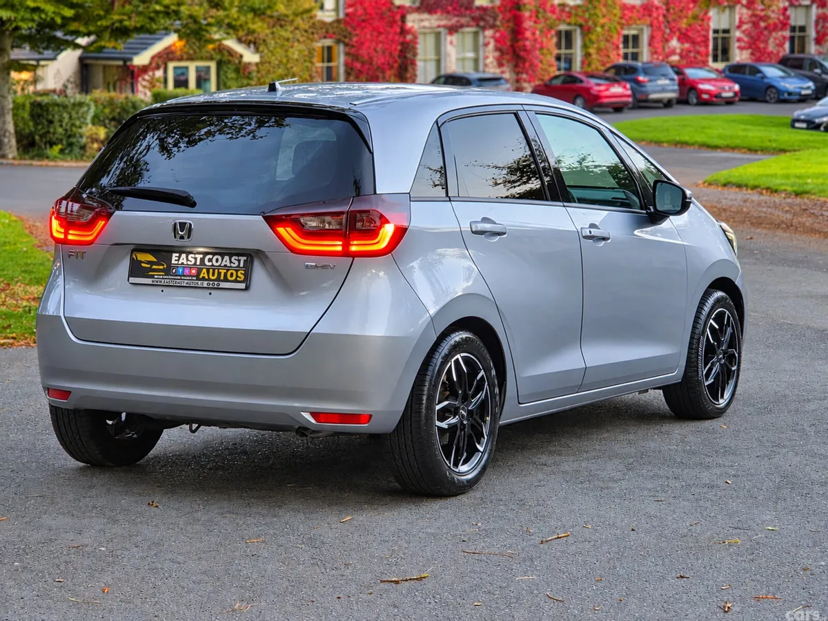 Honda Fit Hatchback, Petrol Hybrid, 2021, Silver