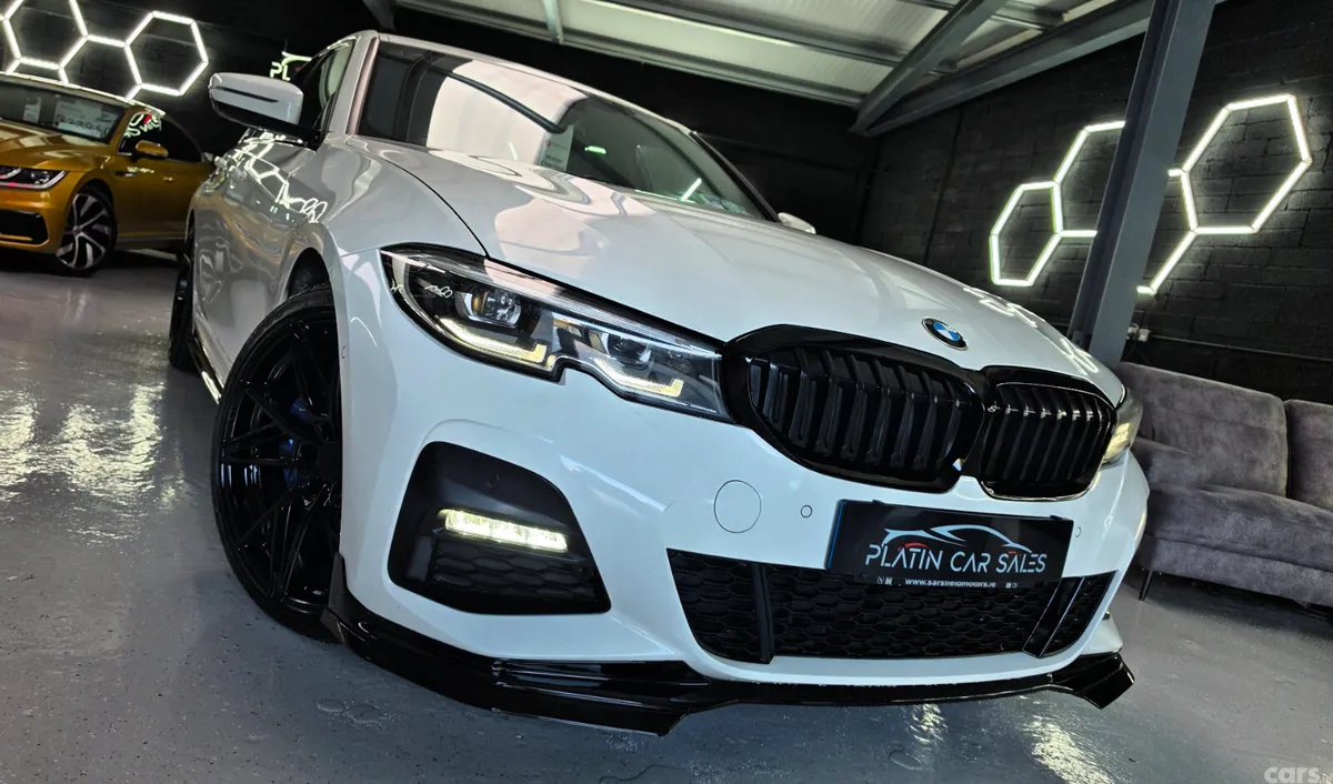 BMW 3-Series Saloon, Petrol Plug-in Hybrid, 2020, White