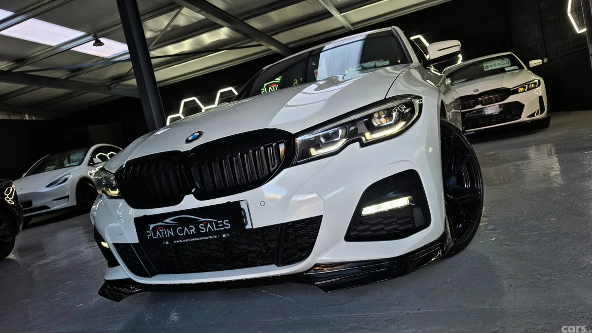 BMW 3-Series Saloon, Petrol Plug-in Hybrid, 2020, White