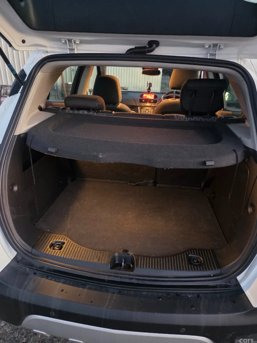 Opel Mokka SUV, Diesel, 2016, White
