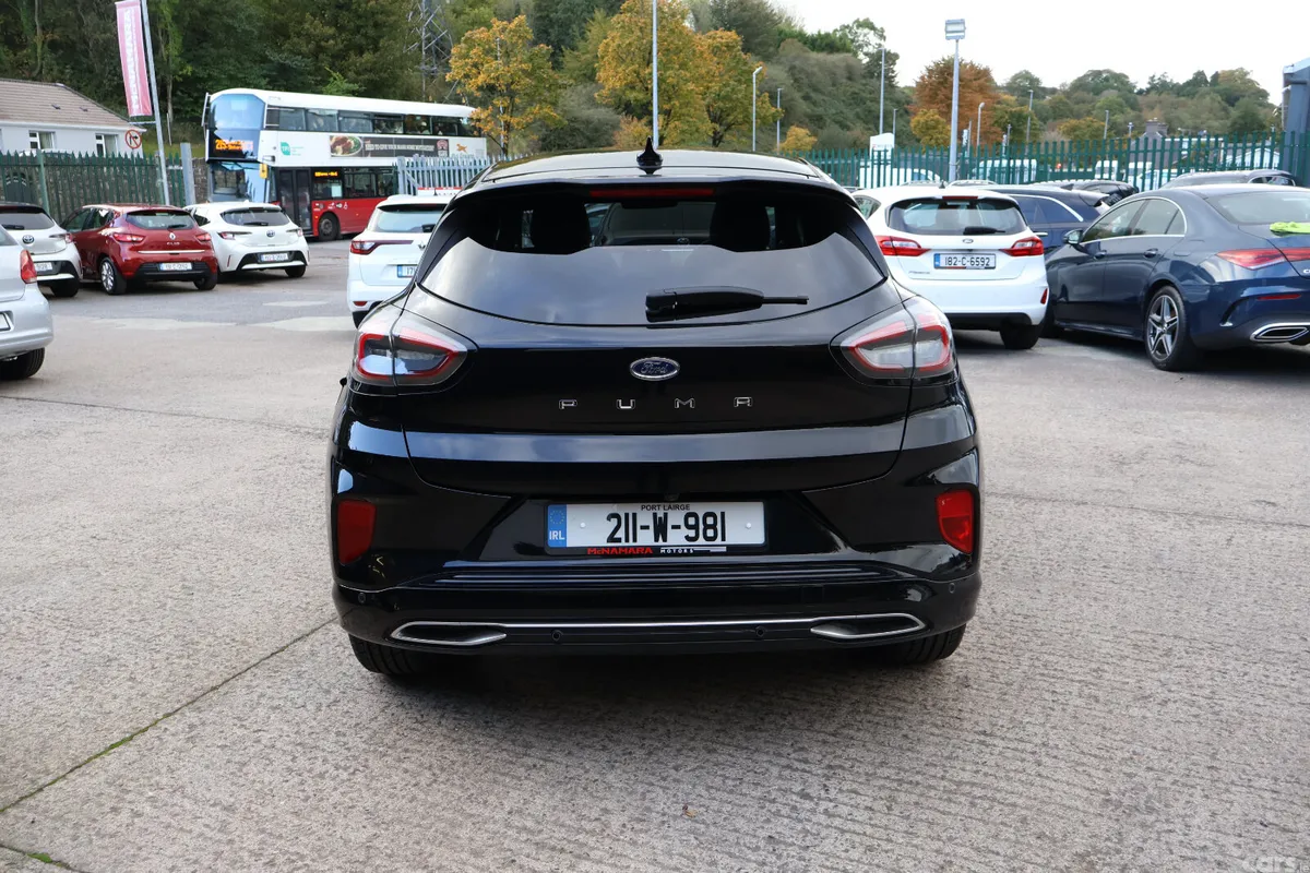 Ford Puma MPV, Diesel, 2021, Black