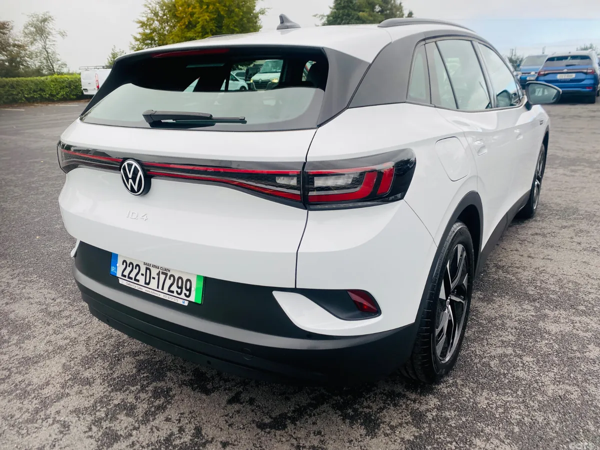 Volkswagen ID.4 Estate, Electric, 2022, White