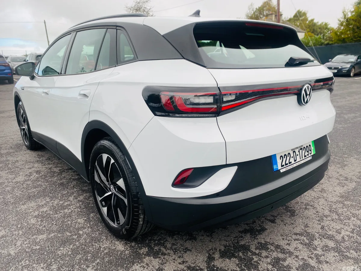 Volkswagen ID.4 Estate, Electric, 2022, White
