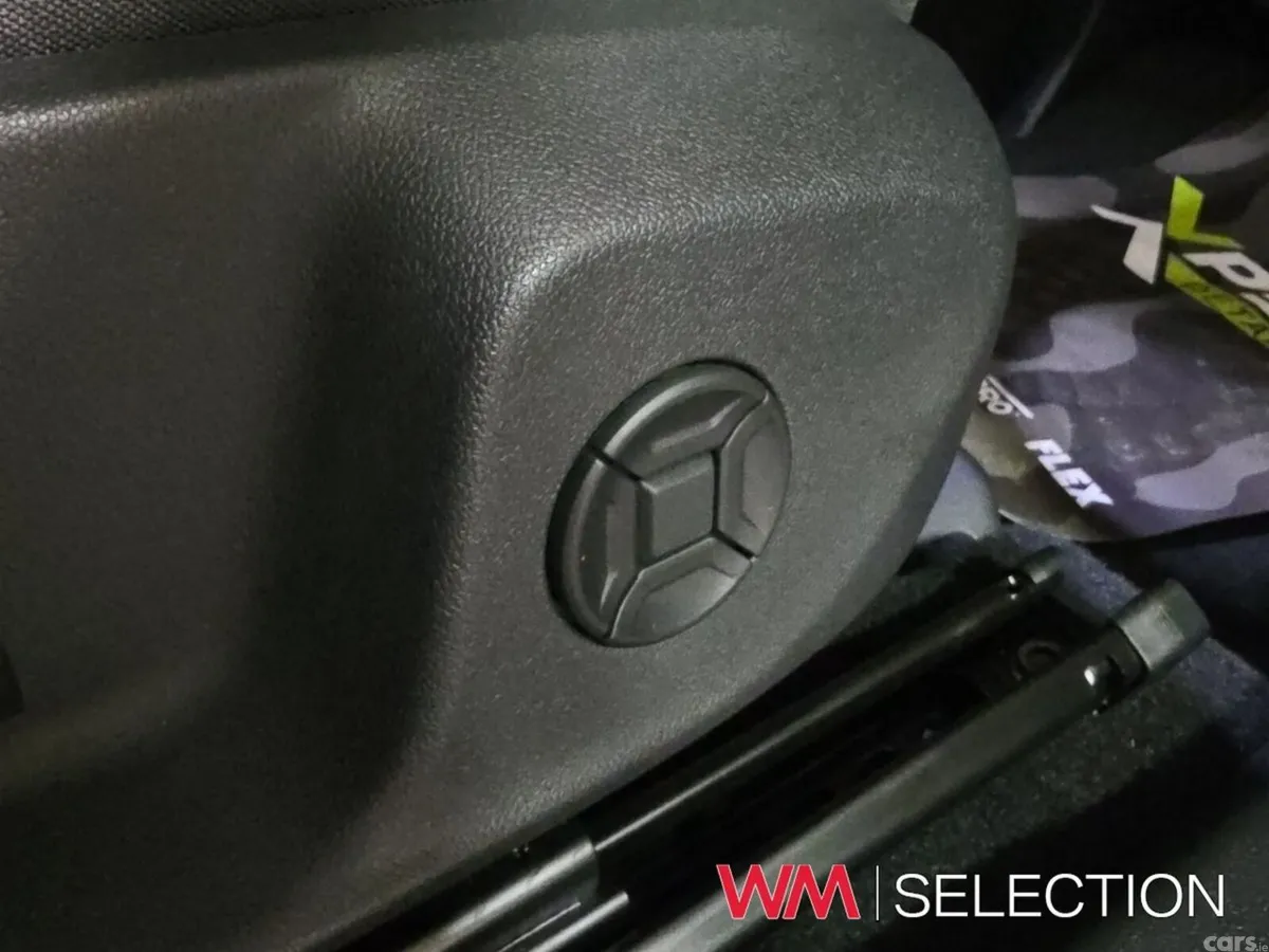 Volkswagen T-Roc Estate, Petrol, 2026, Blue