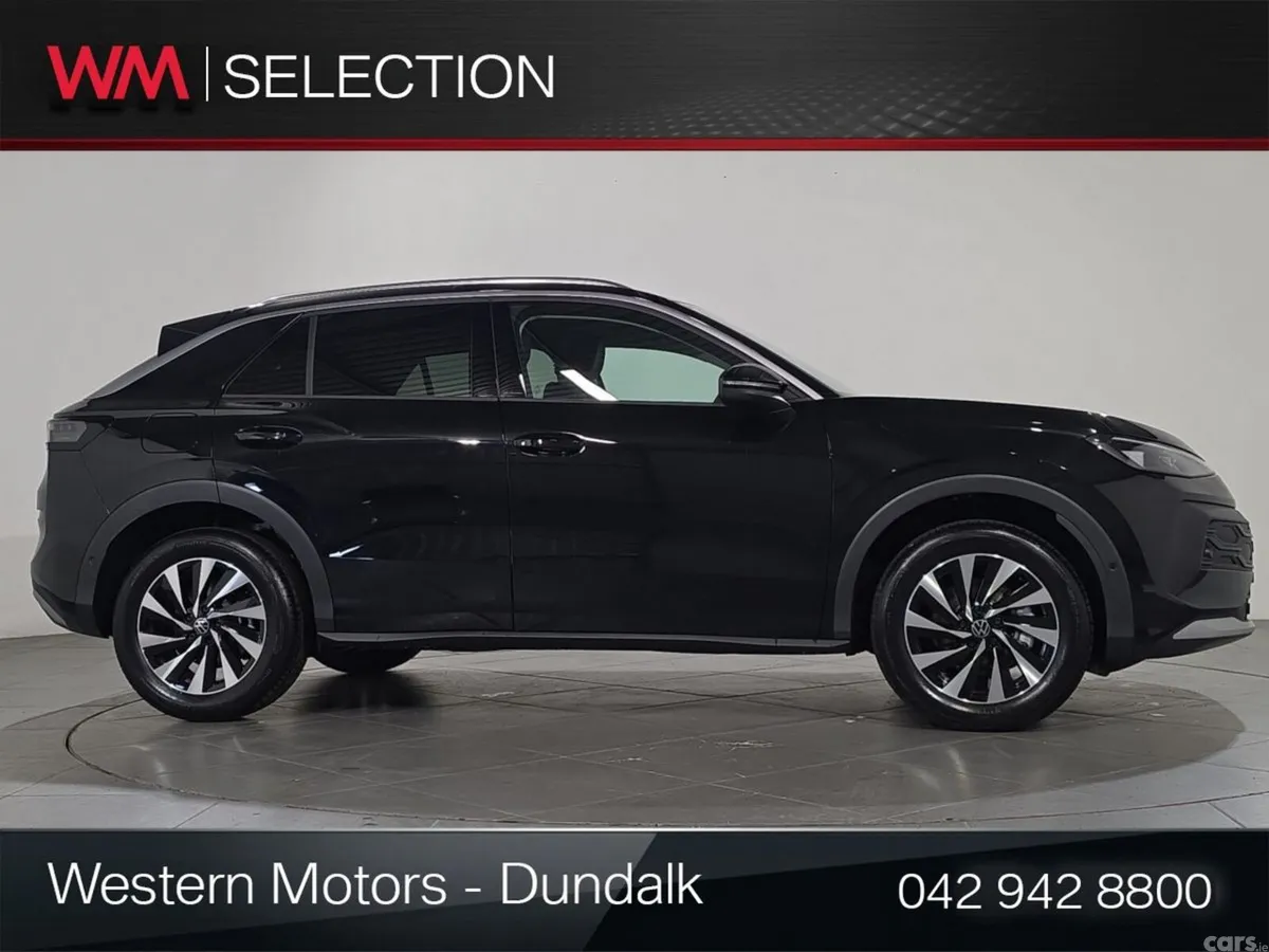 Volkswagen T-Roc Estate, Petrol, 2026, Black