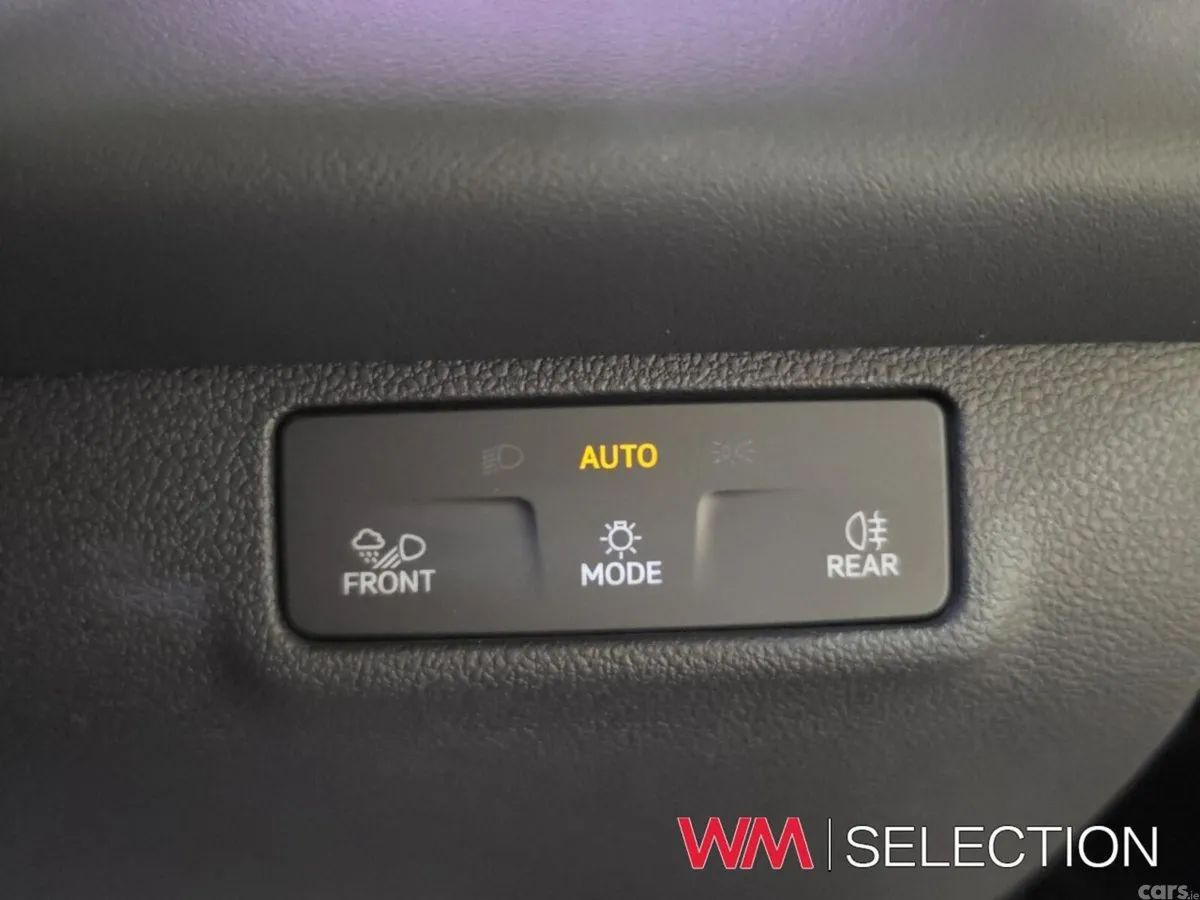 Volkswagen T-Roc Estate, Petrol, 2026, Black