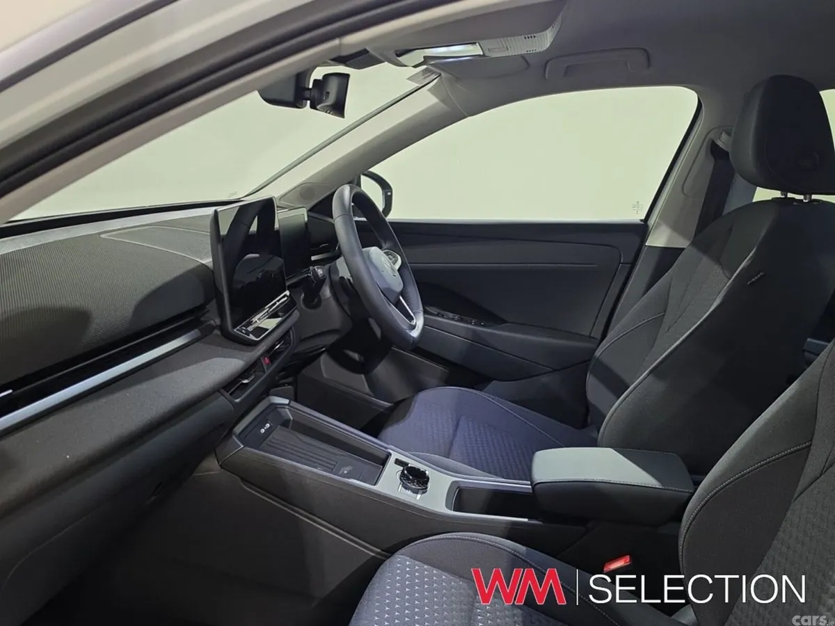 Volkswagen T-Roc Hatchback, Petrol, 2026, White