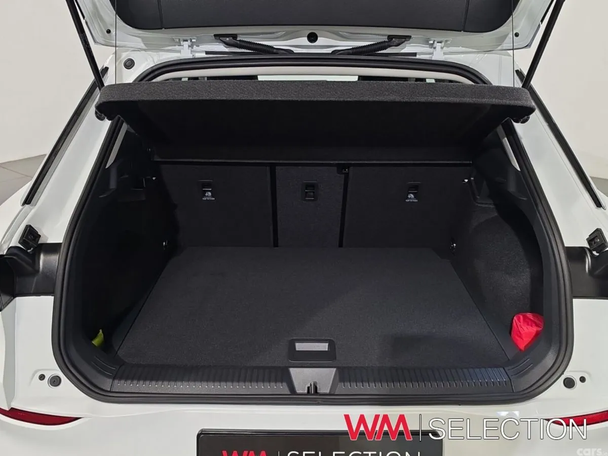 Volkswagen T-Roc Hatchback, Petrol, 2026, White