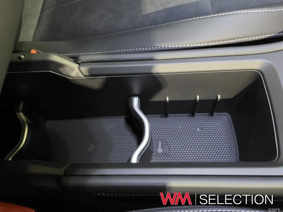 Volkswagen T-Roc Estate, Petrol, 2026, Black