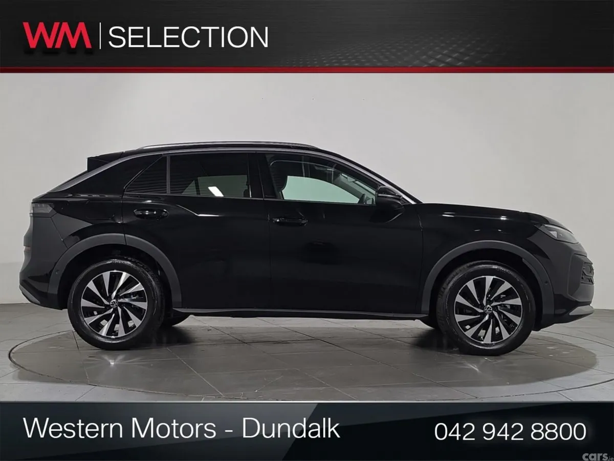 Volkswagen T-Roc Estate, Petrol, 2026, Black
