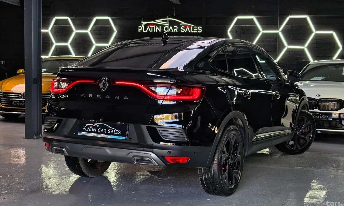 Renault Arkana Hatchback, Petrol, 2023, Black