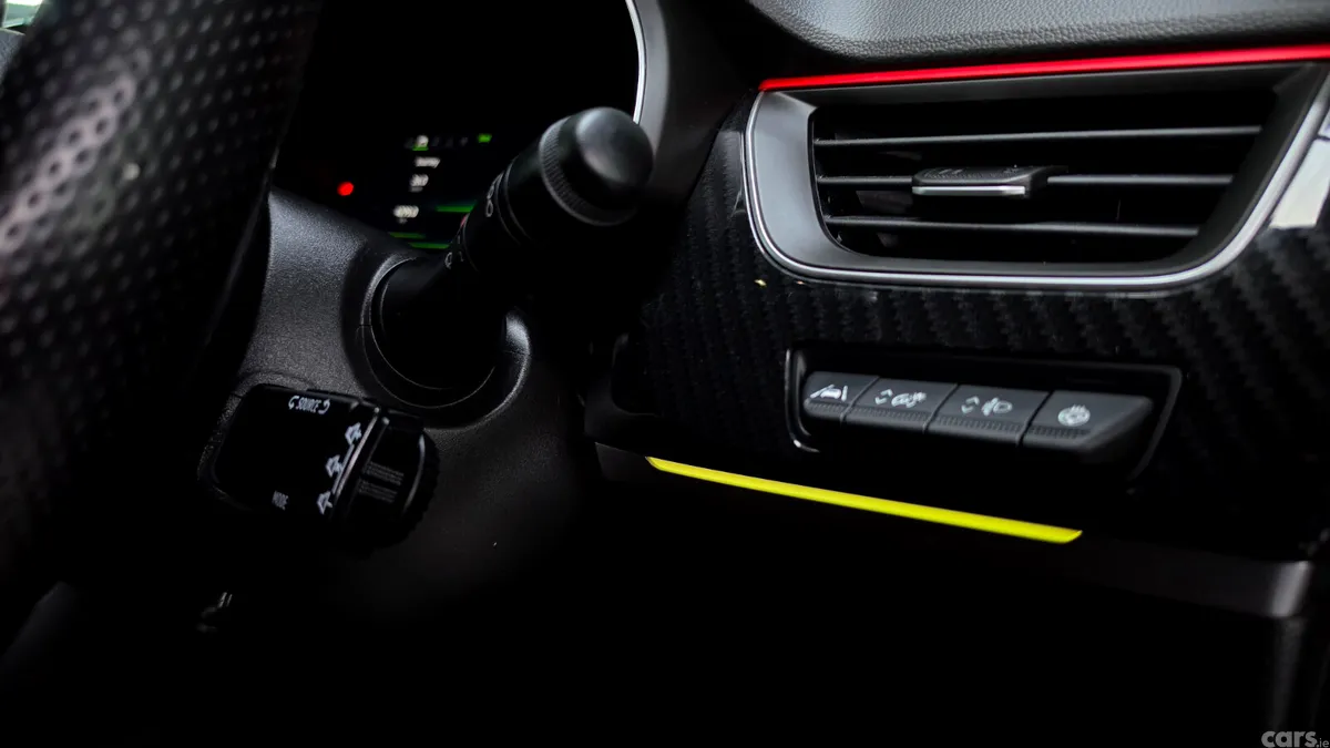 Renault Arkana Hatchback, Petrol, 2023, Black