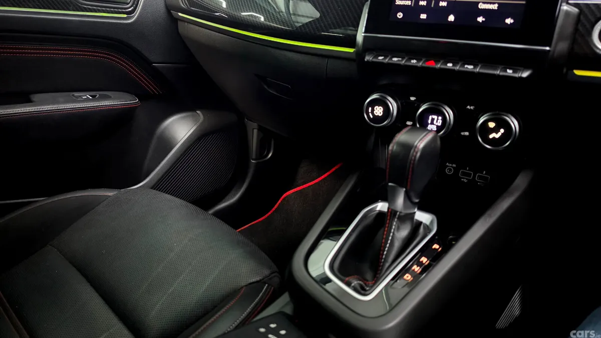 Renault Arkana Hatchback, Petrol, 2023, Black