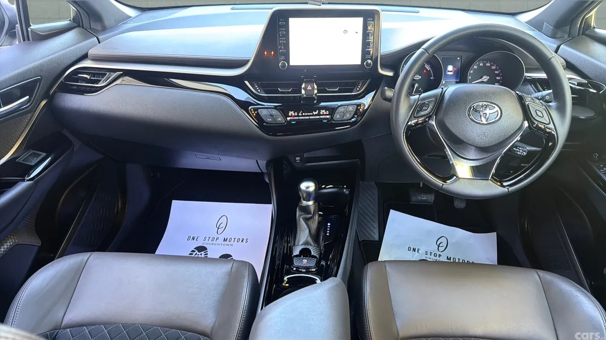 Toyota C-HR Hatchback, Petrol Hybrid, 2021, White