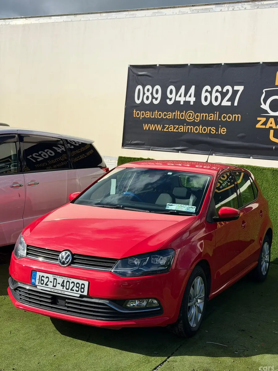 Volkswagen Polo Hatchback, Petrol, 2016, Red