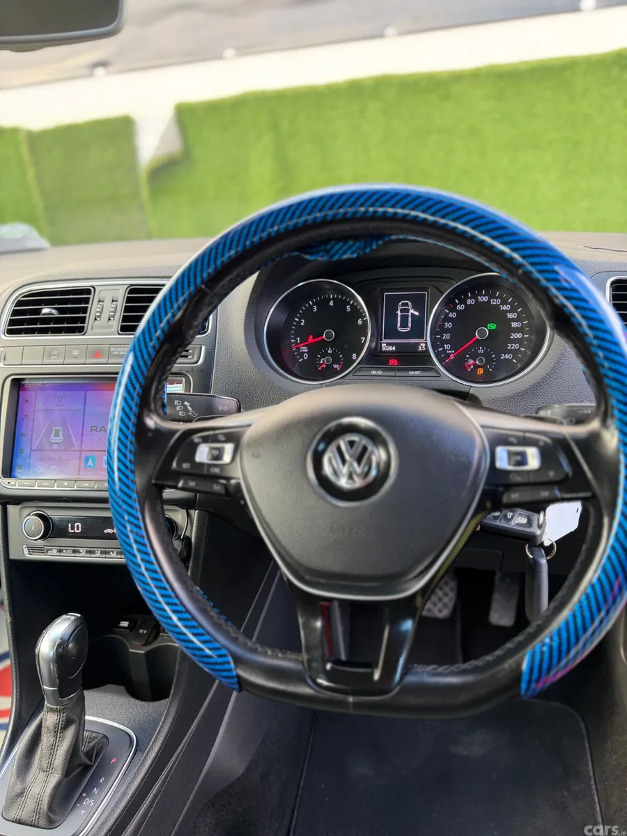 Volkswagen Polo Hatchback, Petrol, 2016, Red