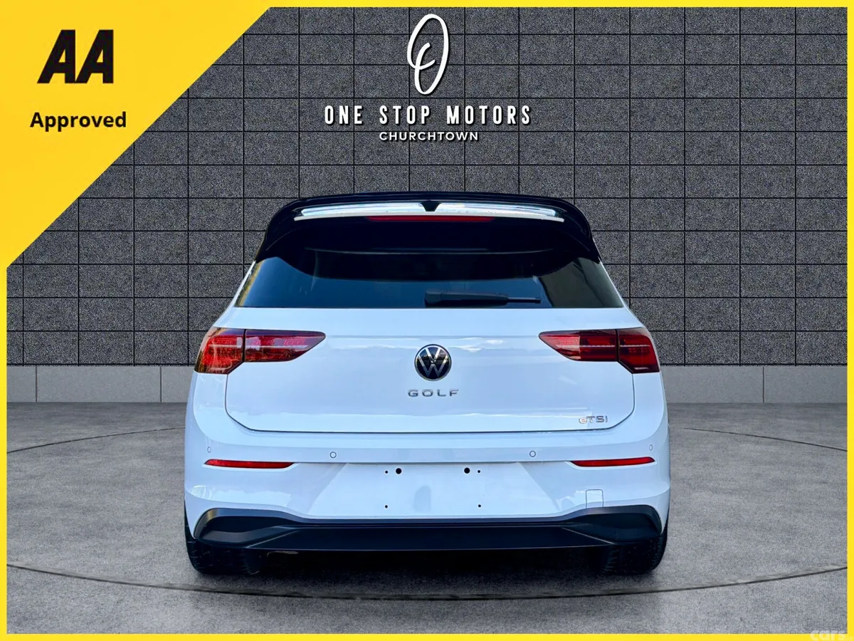Volkswagen Golf Hatchback, Petrol Hybrid, 2021, White