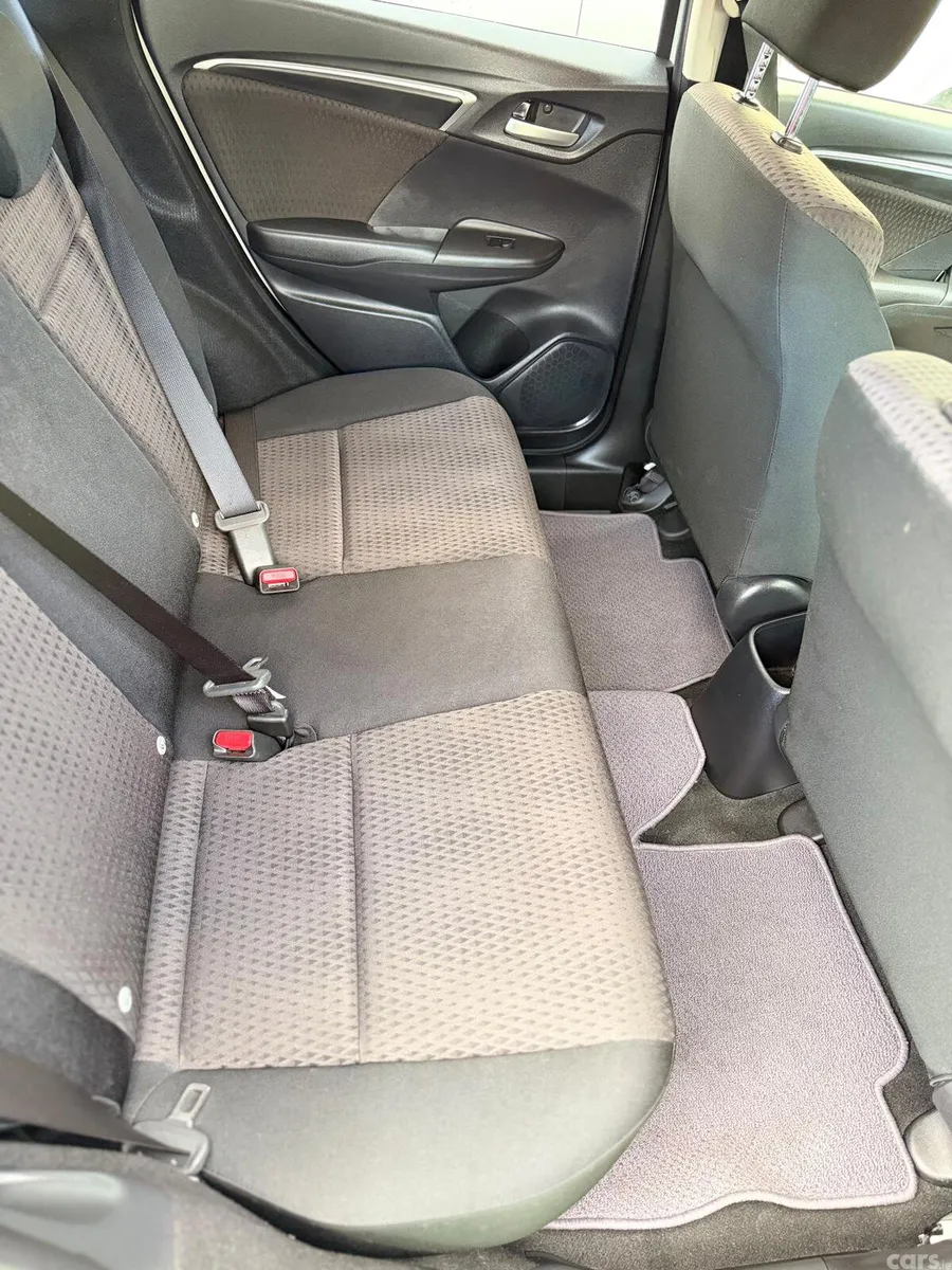 Honda Fit Hatchback, Petrol Hybrid, 2018, White