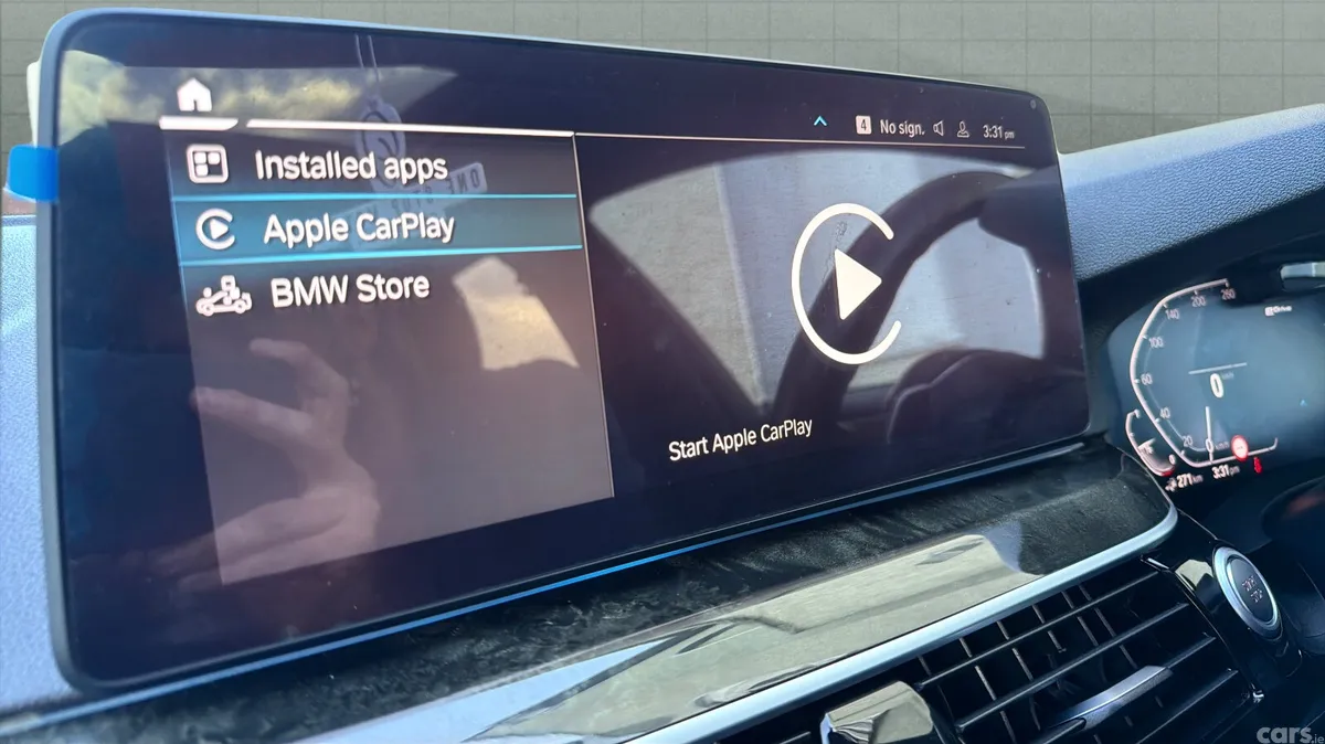 BMW 5-Series Saloon, Petrol Plug-in Hybrid, 2021, White