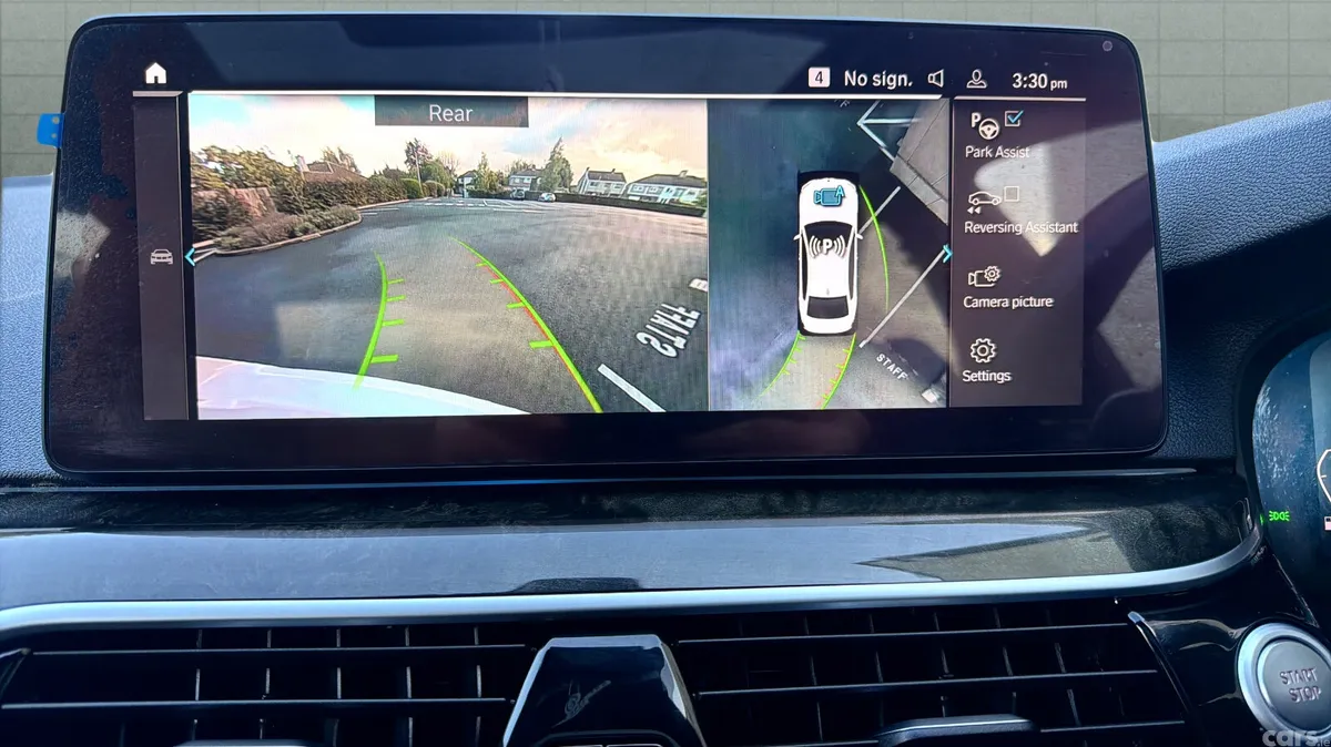 BMW 5-Series Saloon, Petrol Plug-in Hybrid, 2021, White