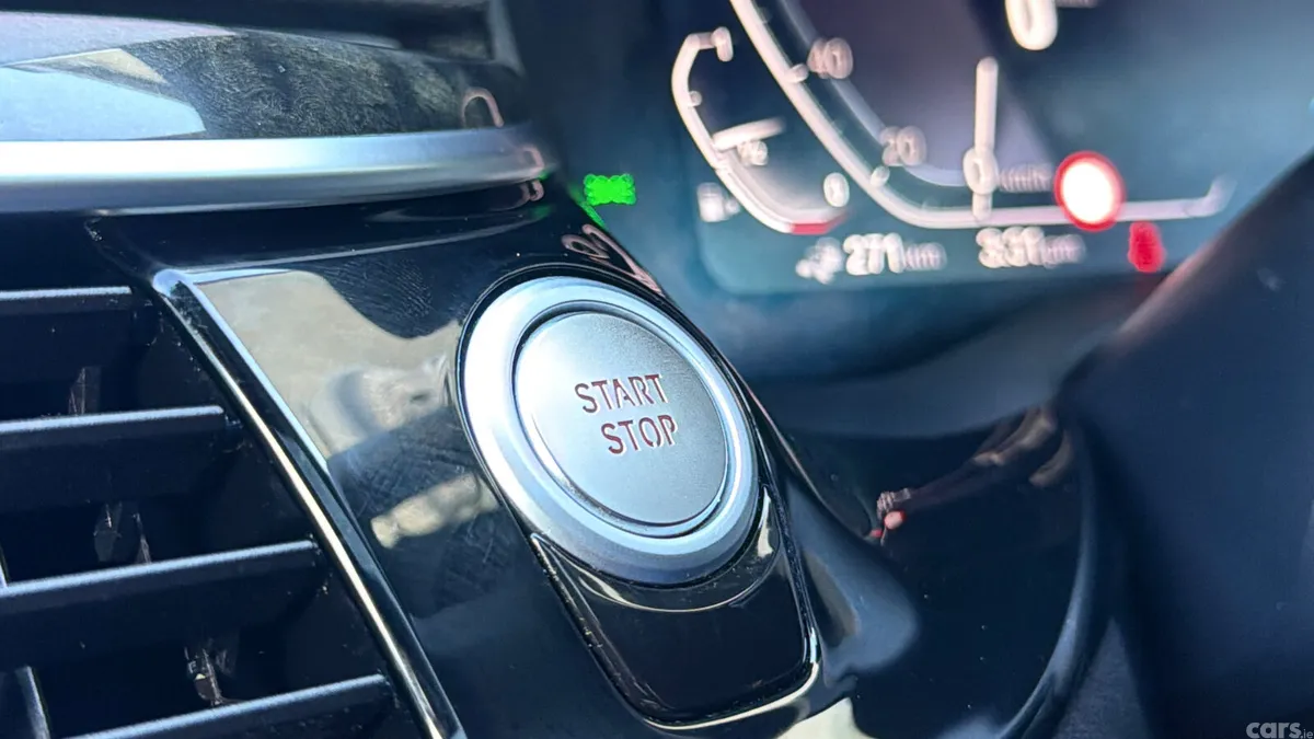 BMW 5-Series Saloon, Petrol Plug-in Hybrid, 2021, White