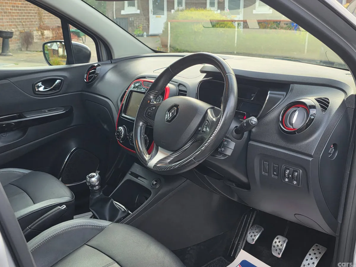 Renault Captur Hatchback, Diesel, 2017, Grey