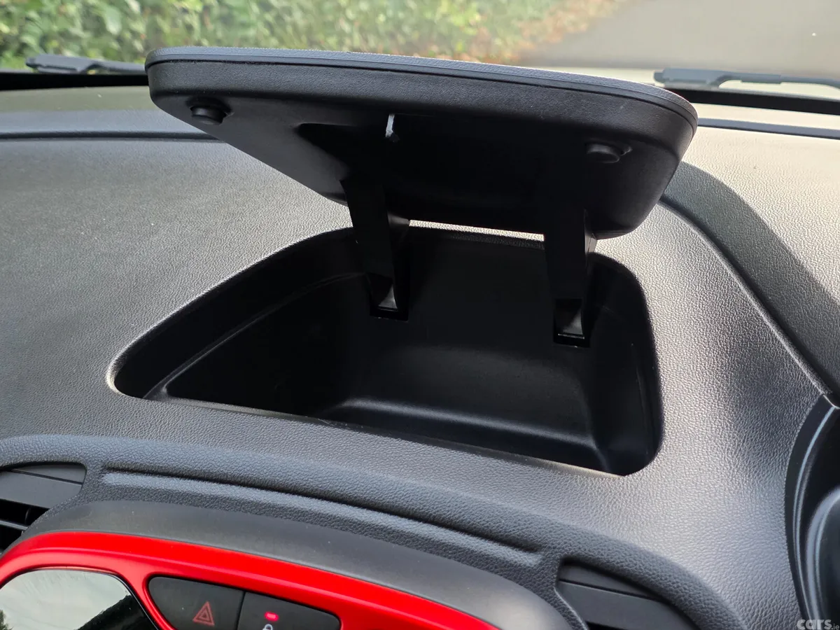 Renault Captur Hatchback, Diesel, 2017, Grey