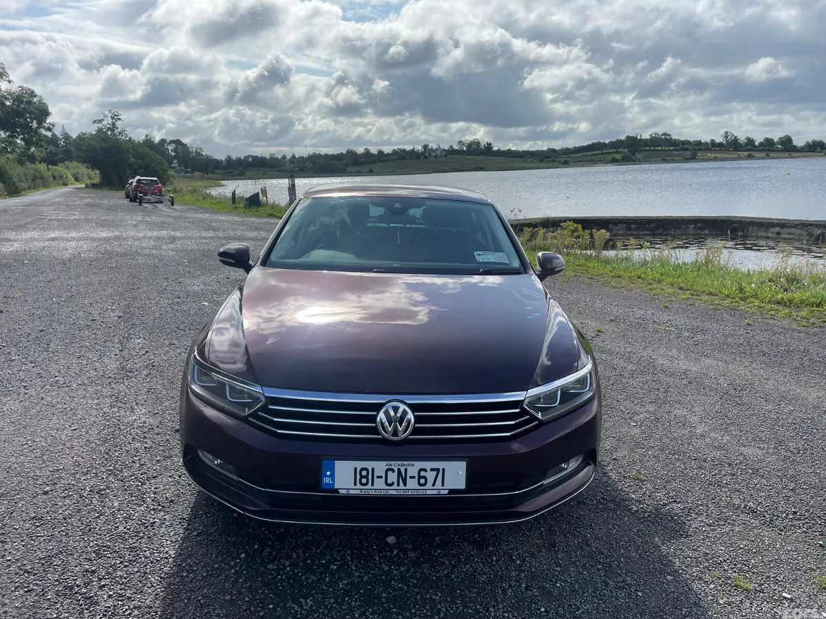 Volkswagen Passat Saloon, Diesel, 2018, Red