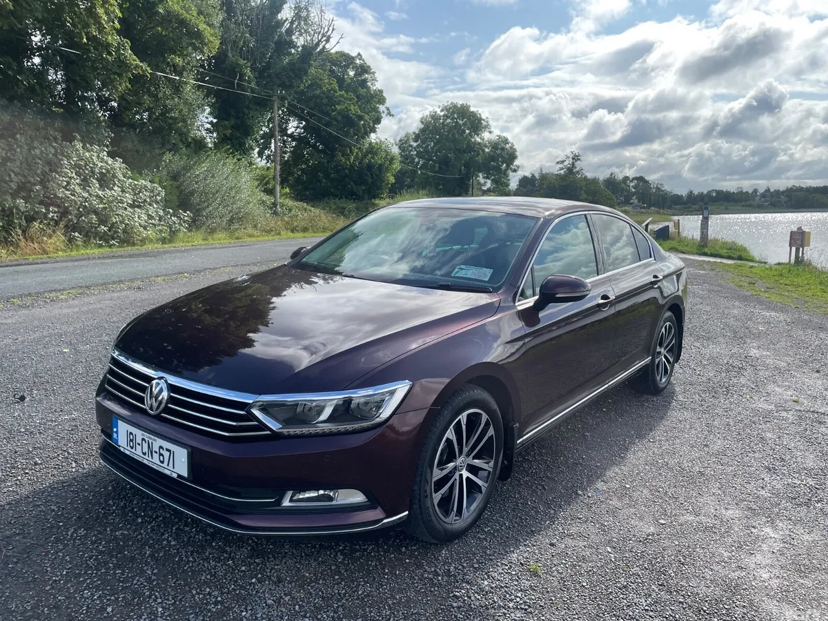 Volkswagen Passat Saloon, Diesel, 2018, Red