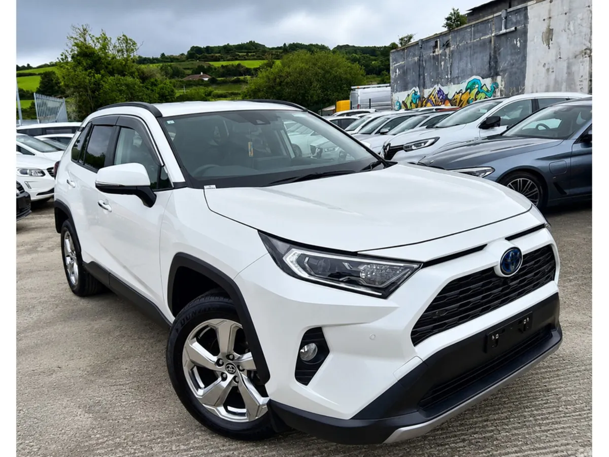 Toyota RAV4 SUV, Petrol Hybrid, 2021, White